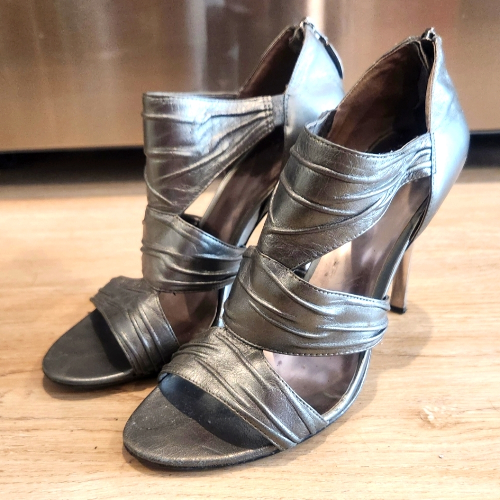 Guess Heels